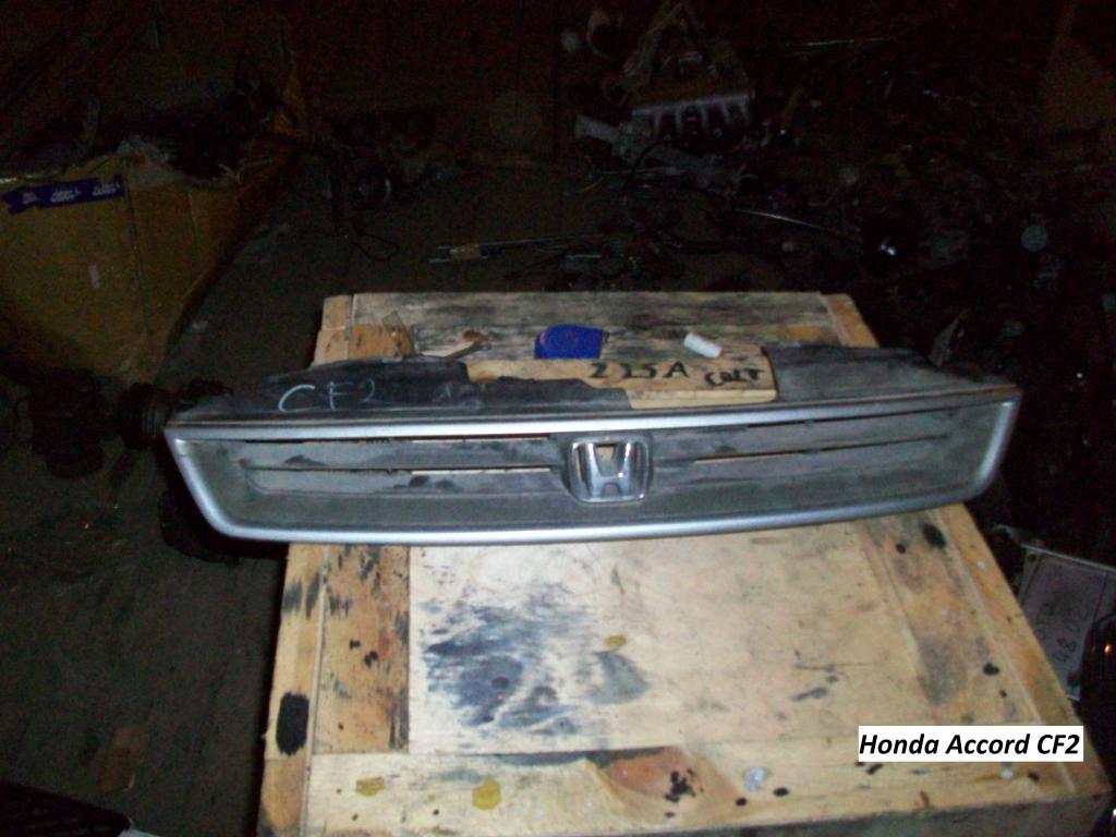 Решетка радиатора для Honda Accord