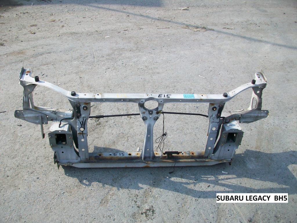 Рамка радиатора для Subaru Legacy