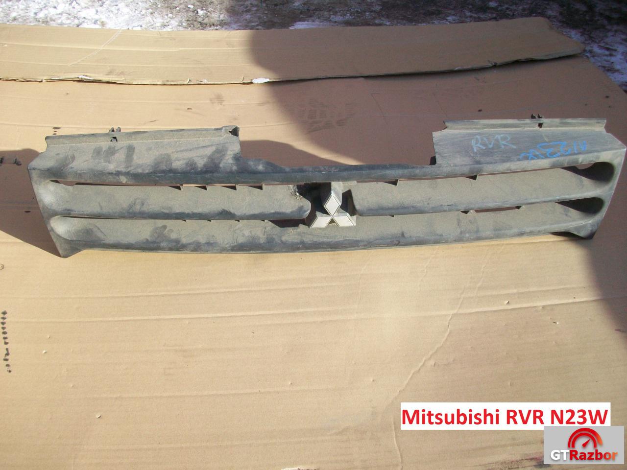 Решетка для Mitsubishi RVR