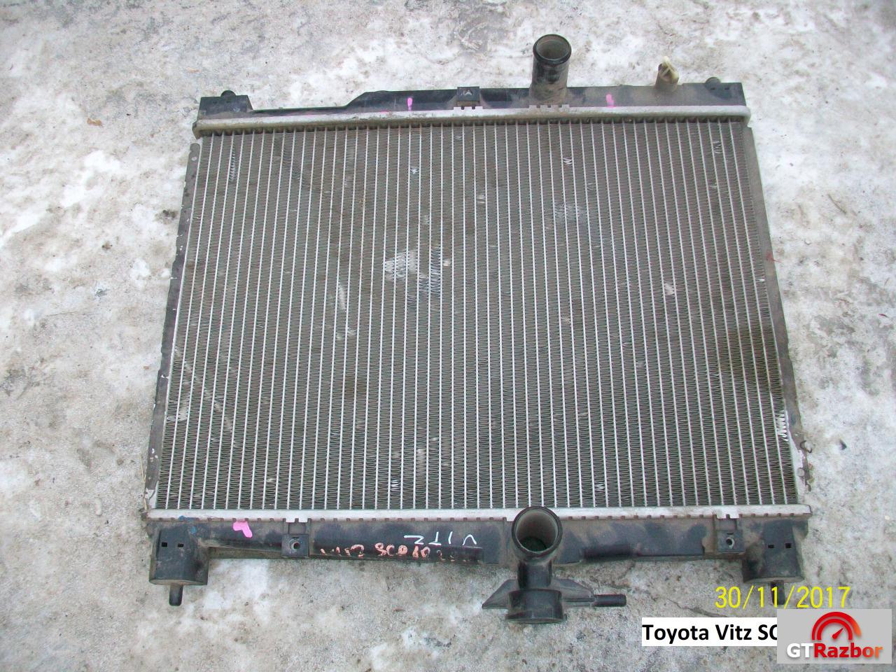 Радиатор для Toyota Vitz